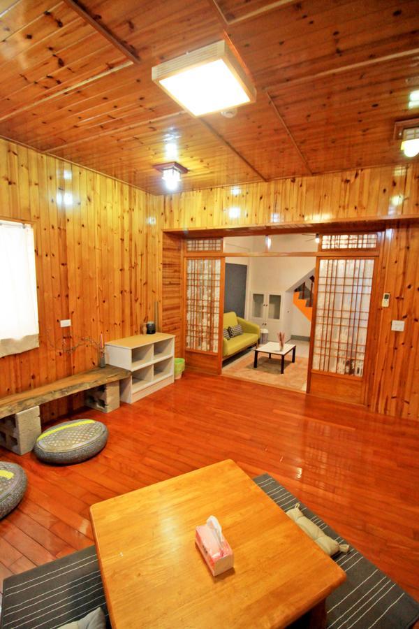 Navel Orange Hostel T'ai-tung Buitenkant foto